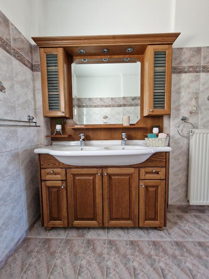 Villa Liana : Luxury Villa With Fantastic Sea View, Near Airport Pórto Ráfti المظهر الخارجي الصورة